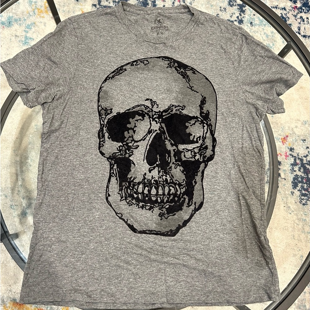 Women Grey Skull Tee